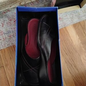 Women's Black Leather Slip-On Shoes